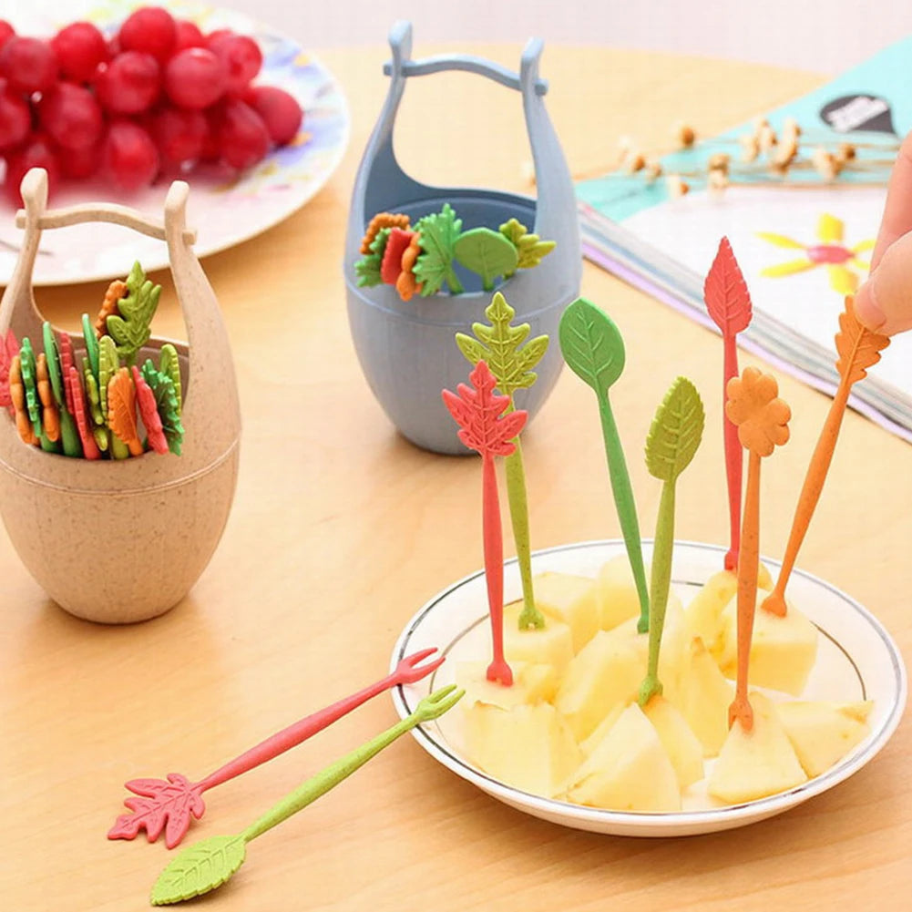 16-Piece Biodegradable Fruit Fork Set – Leaf-Shaped Dessert and Snack Picks