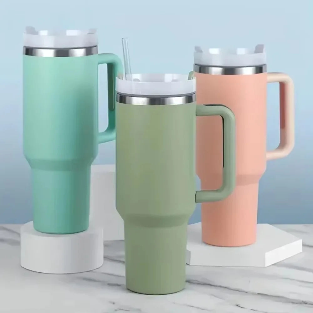 Stainless Steel Insulated Bottle – Keeps Drinks Hot or Cold